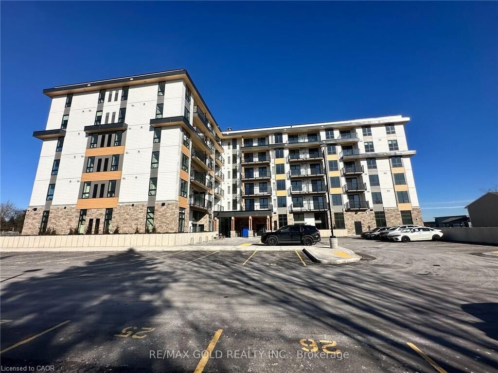 Property Photo: 101 Golden Eagle Road 611 ON N2V 1C3