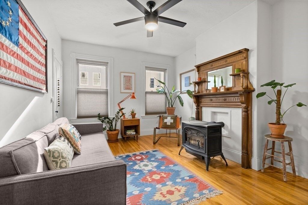 Property Photo: 536 E 3rd St 1 MA 02127