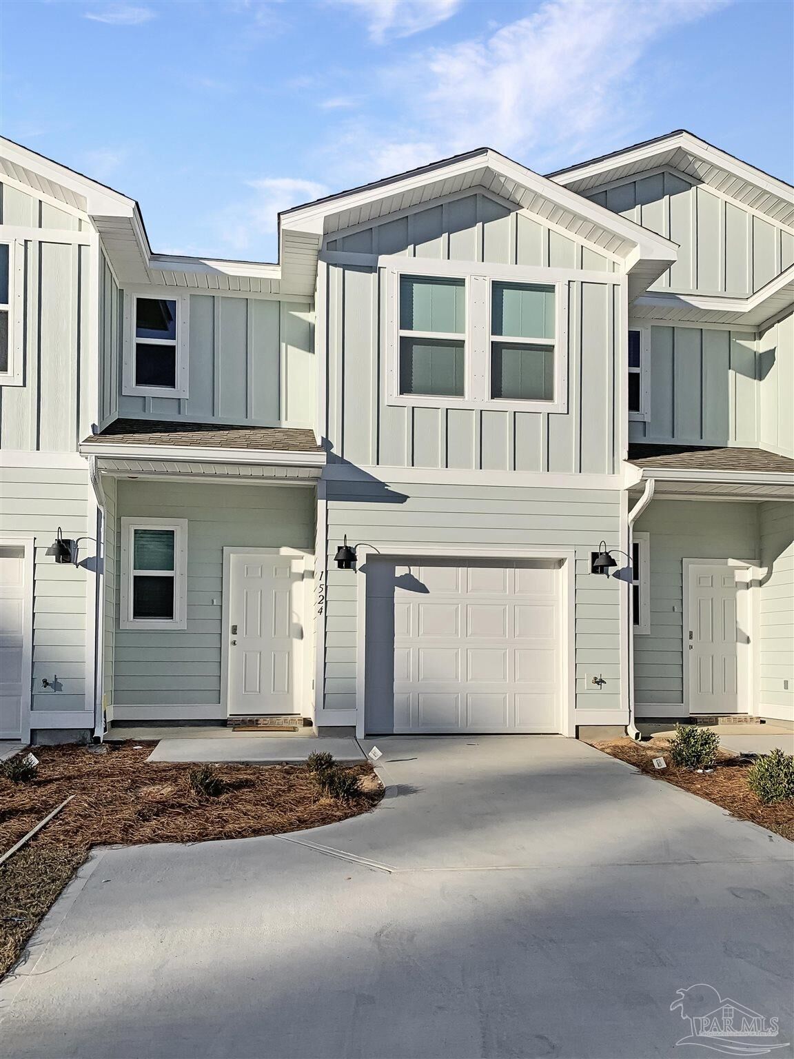 Property Photo:  1524 Farragut Way  FL 32534 