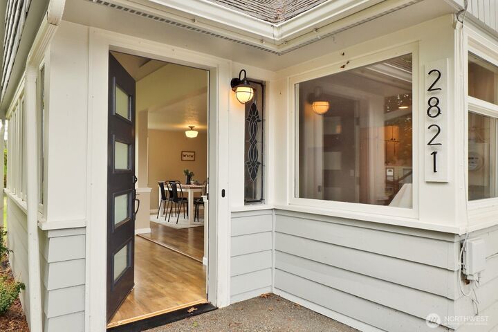 Property Photo: 2821 Racine Street WA 98226