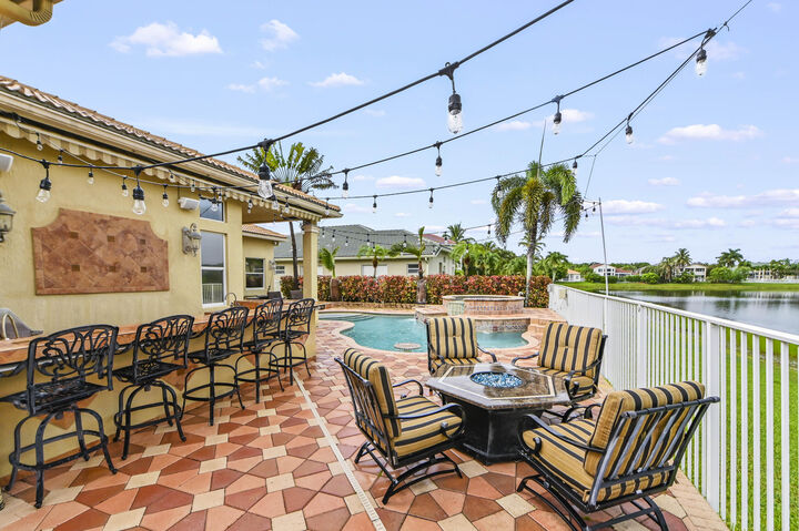 Property Photo:  11852 Osprey Point Circle  FL 33449 