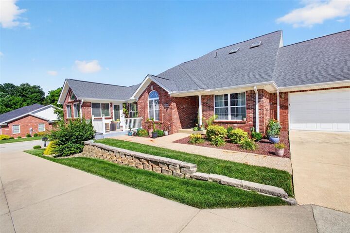 Property Photo: 109 Legacy Court Unit A KY 42701