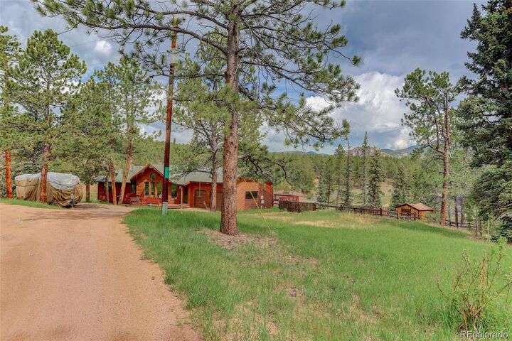 Property Photo:  136 Nova Lane  CO 80470 