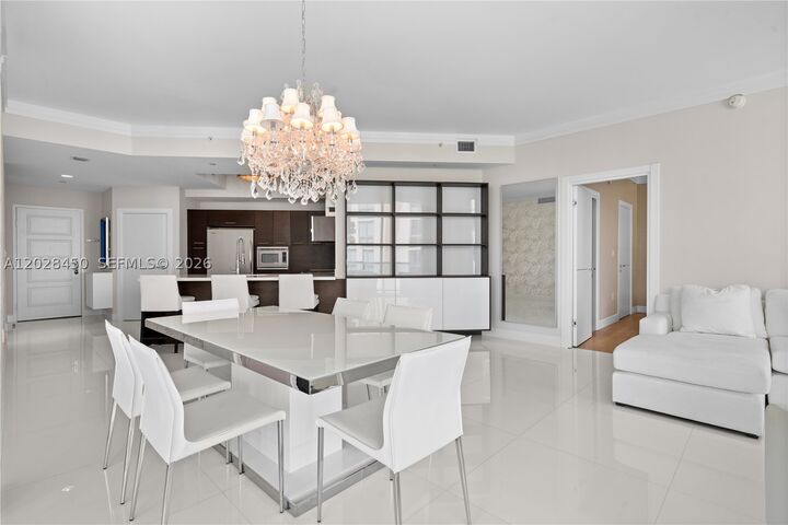 Property Photo:  250 Sunny Isles Blvd 3-Ts4  FL 33160 