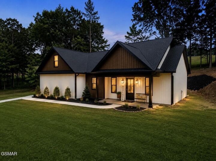 Property Photo:  136 Cove Springs Drive  TN 37725 