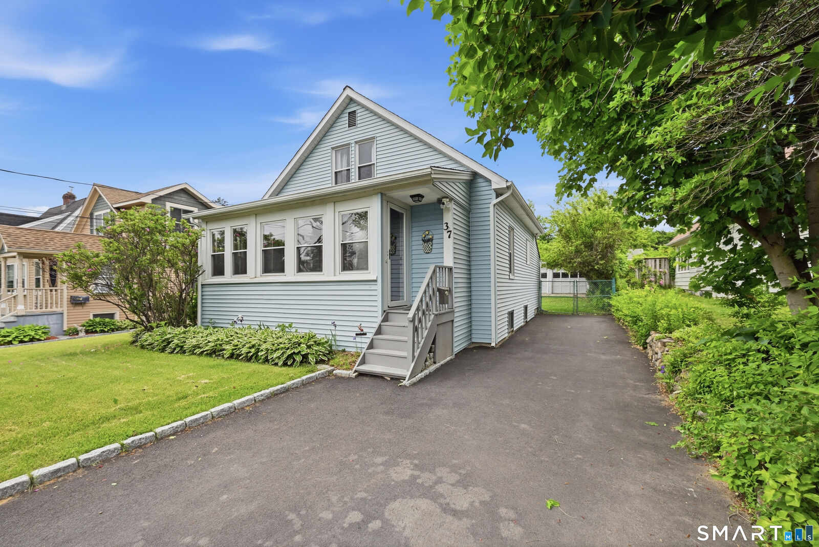 Property Photo: 37 Fleetwood Avenue CT 06801