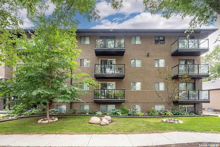 Property Photo:  1013 Lansdowne Avenue 106  SK S7H 2C2 