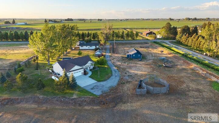 Property Photo: 4277 W 49th S ID 83401