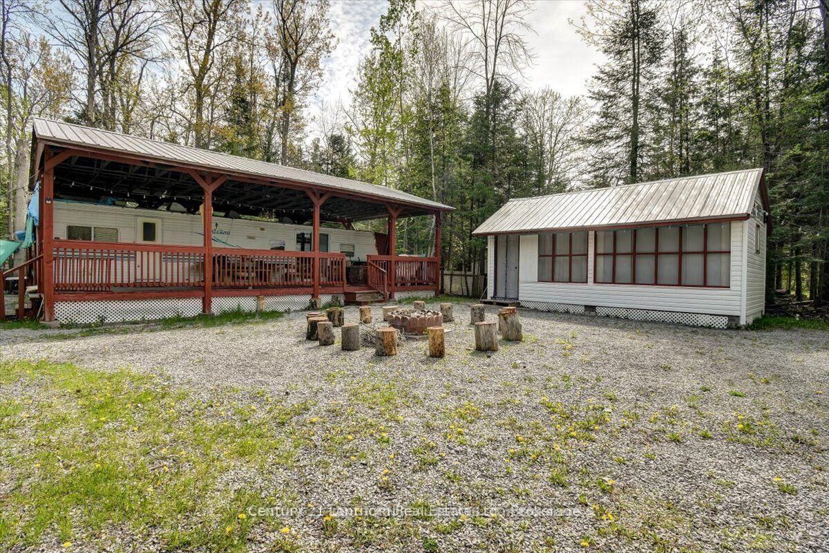 Property Photo: 54 Beach Road ON K0K 2M0