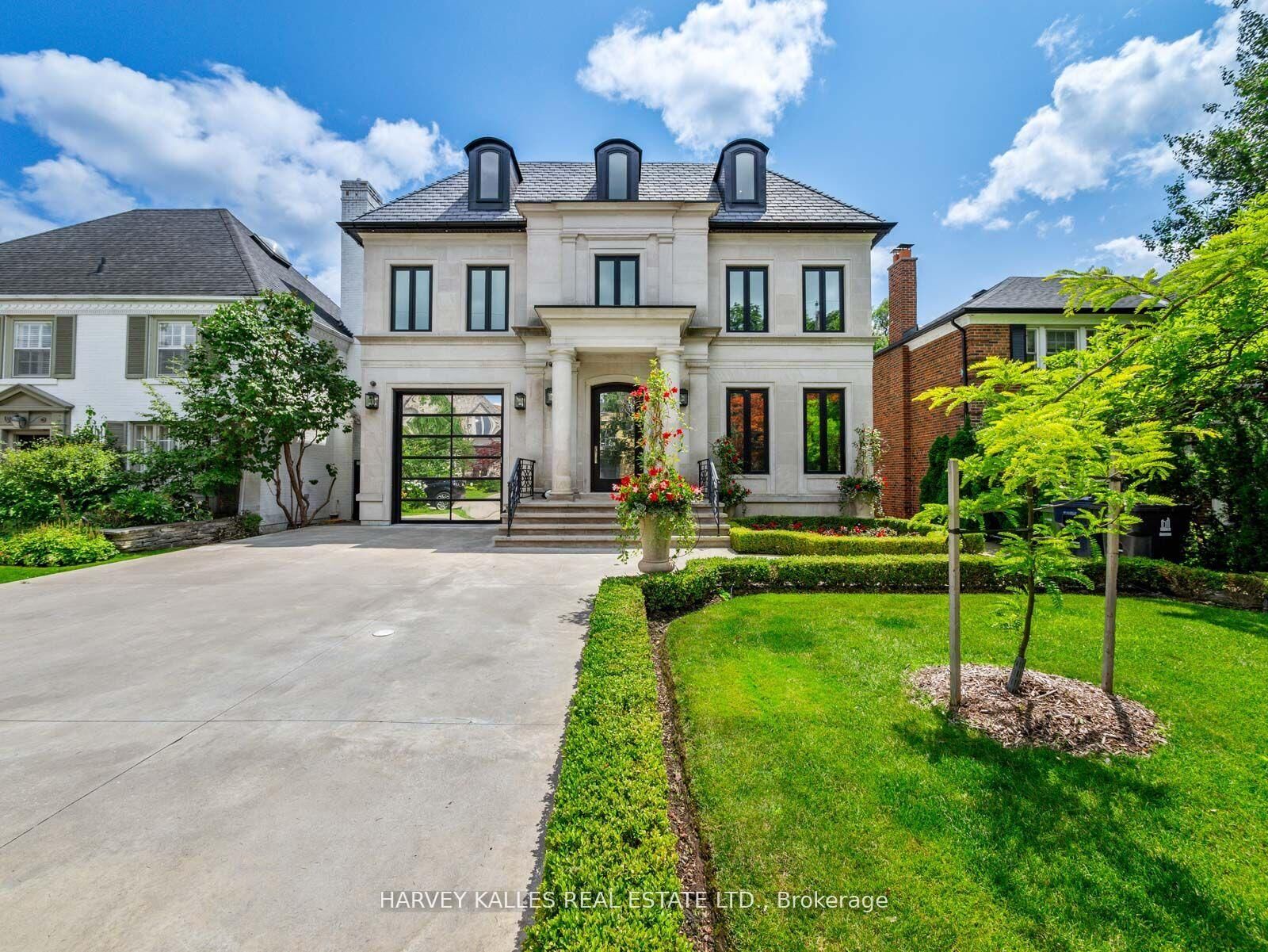 Property Photo: 327 Cortleigh Boulevard ON M5N 1B2