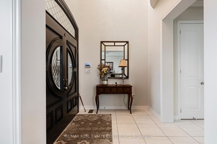 Property Photo: 128 Copeland Crescent ON L0L 1L0