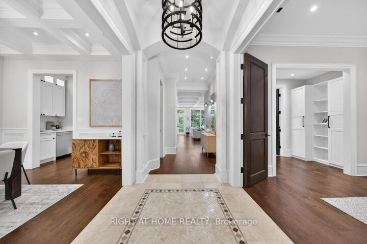 Property Photo: 64 Ravina Crescent ON L9G 2E7