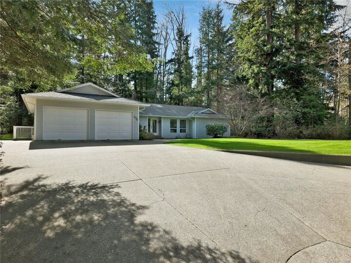 670 Homewood Rd — photo 1