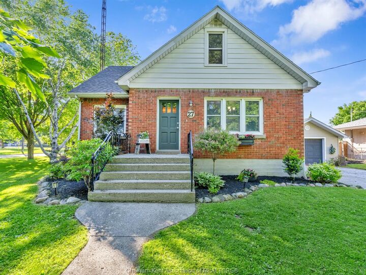 27 Jackson Drive — photo 1