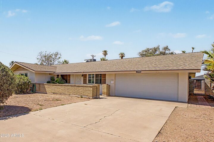 Property Photo:  1000 E Loyola Drive  AZ 85282 