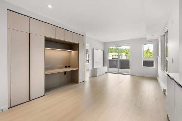 2015 St. Johns Street 213 — photo 1