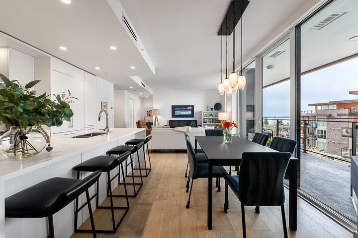 Property Photo: 1439 George Street 507 BC V4B 0B9