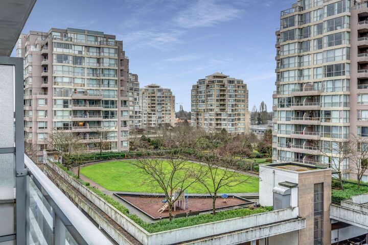 8068 Westminster Highway 905 — photo 1