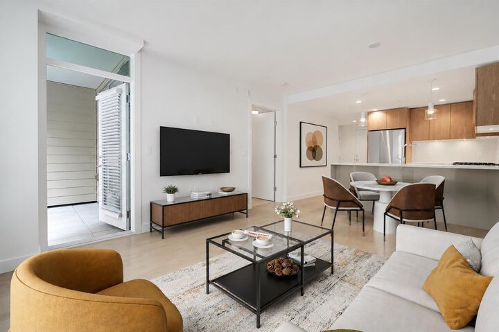 Photo de la propriété:  108 E 8th Street 125  BC V7L 0H1 