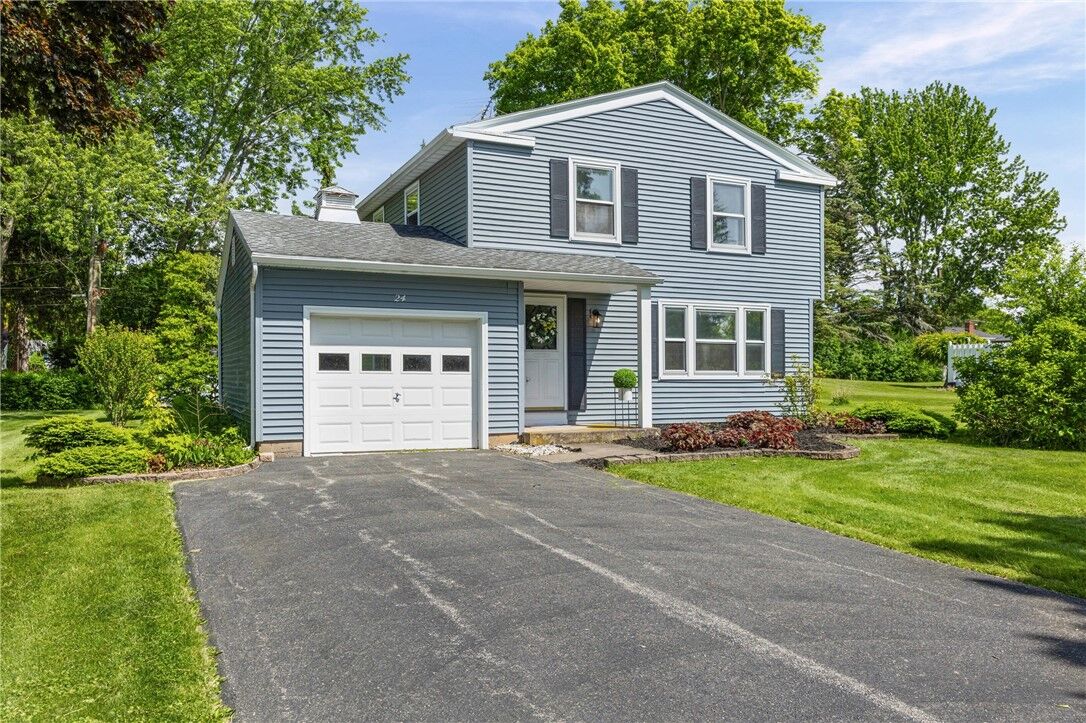 Property Photo:  24 Sunridge Drive  NY 14624 