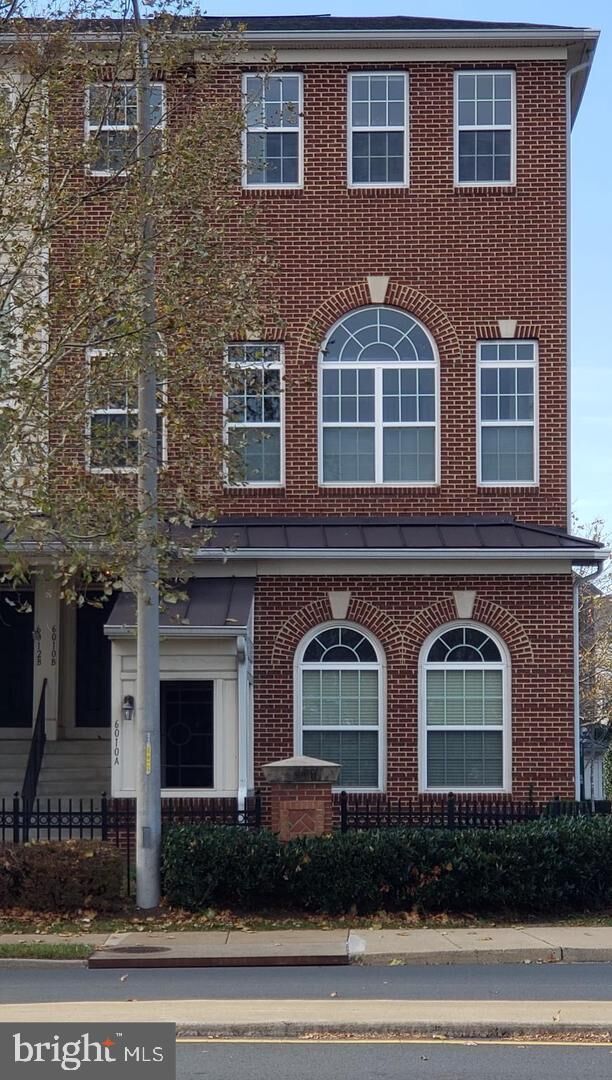Property Photo:  6010 Machen Road B 168  VA 20121 