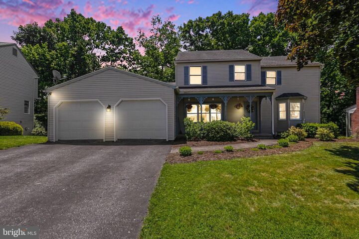 Property Photo:  17 Victoria Way  PA 17011 