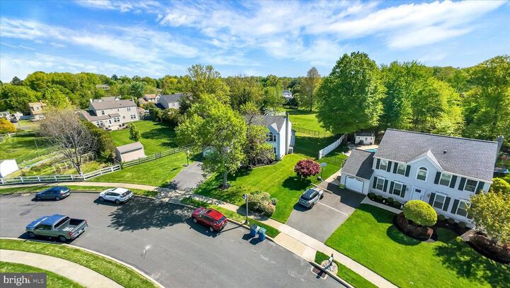 Property Photo:  2125 Robin Drive  PA 18976 