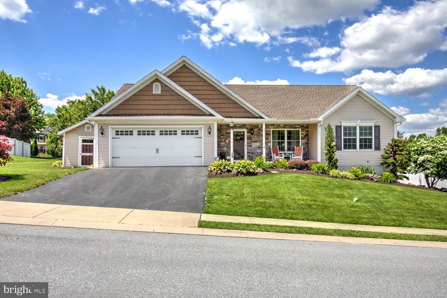 Property Photo:  28 Gentle Drive  PA 17581 