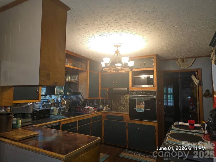 Property Photo: 191 W End Street SC 29706