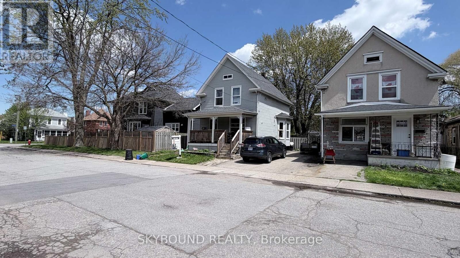 Property Photo:  4890 Saint Clair Avenue  ON L2E 3T6 