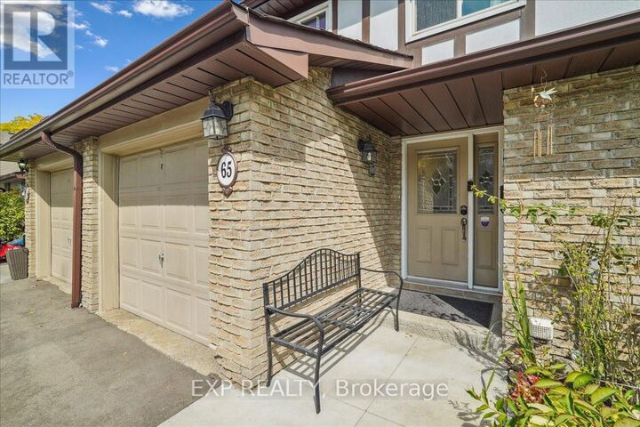Property Photo:  65 Greenwich Circle  ON L6S 2E8 