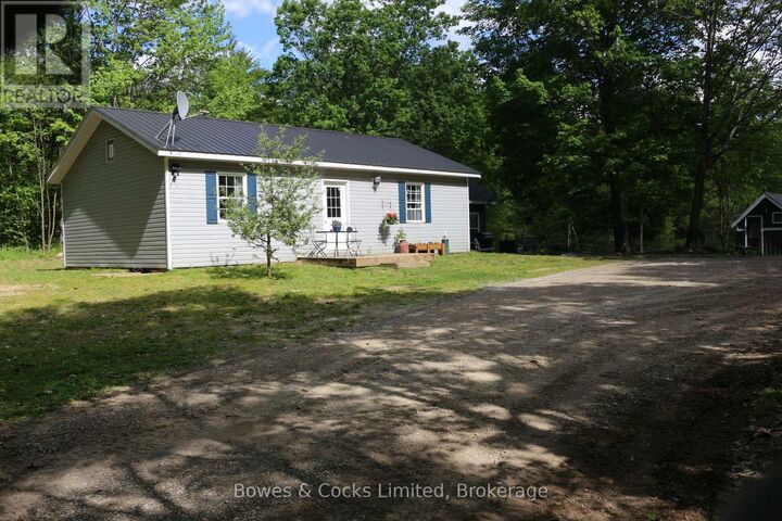 Property Photo: 1801 Bordenwood Road ON K0H 2G0