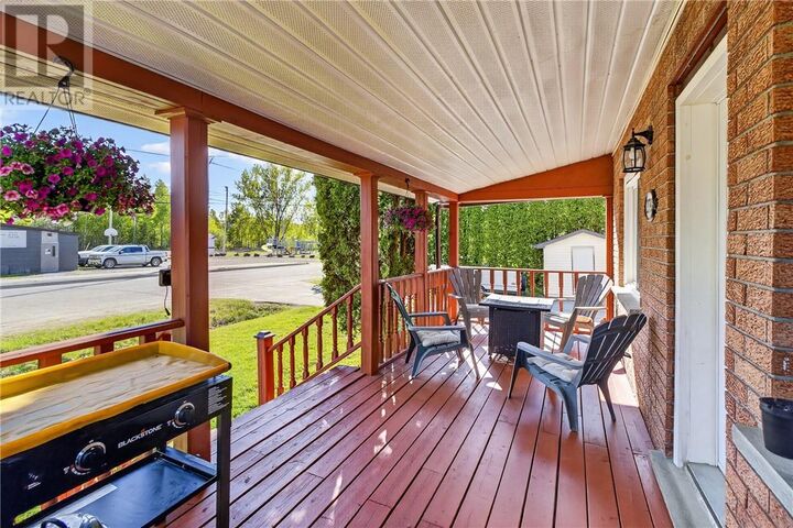 Property Photo:  2792 Rheal Street  ON P3B 1V8 