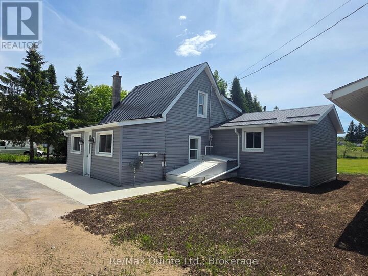 Property Photo:  61 County Road 1 Road  ON K0K 2T0 