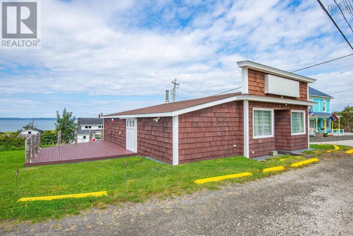 3485 Highway 1 4 — photo 1