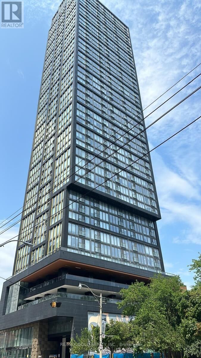 Property Photo: 319 Jarvis Street 2909 ON M5B 0C8