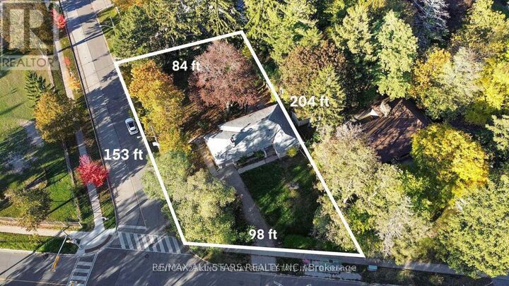 Property Photo:  1422 Military Trail  ON M1C 1A9 