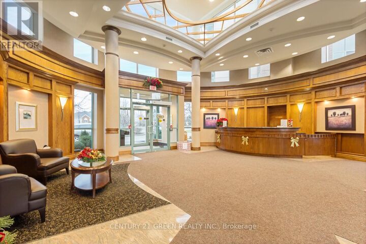 Photo de la propriété:  4879 Kimbermount Avenue 1203  ON L5M 7R8 