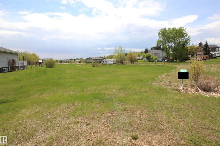 103 57330 Range Road 30 — photo 1