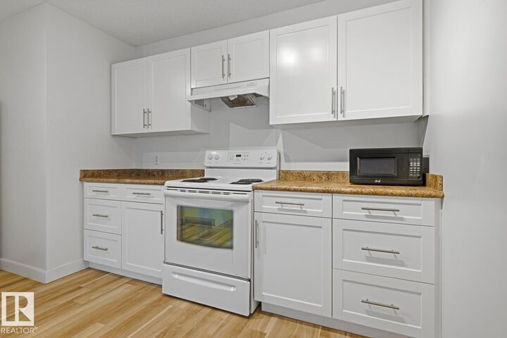 Property Photo: 9710 105 Street NW 703 AB T5K 1A3