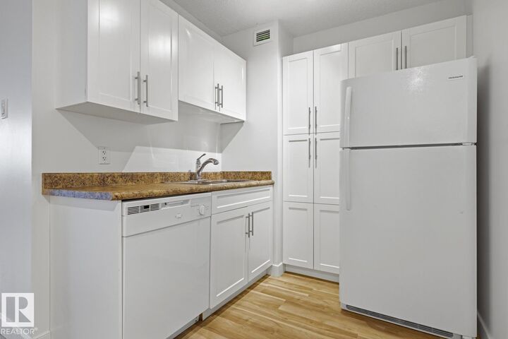 Property Photo:  9710 105 Street NW 703  AB T5K 1A3 