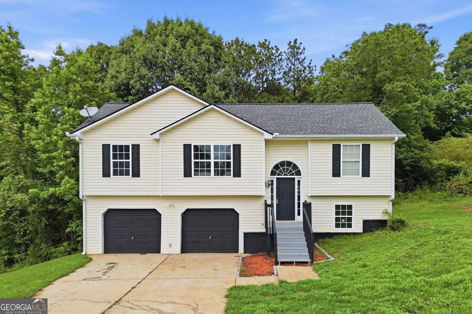Property Photo:  212 Jordan Lane  GA 30116 