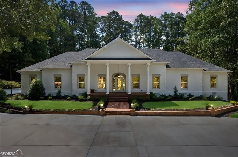 Property Photo: 2355 Hopewell Plantation Drive GA 30004