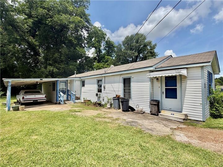 Property Photo:  3610 5th Street  LA 71302 
