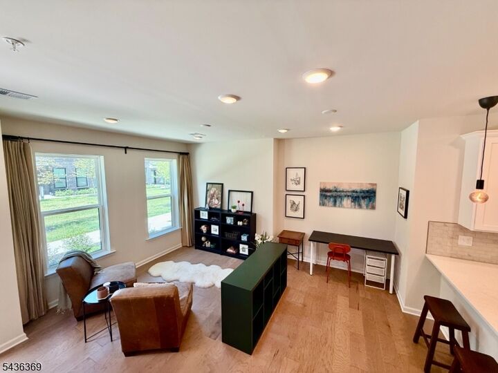 Property Photo: 614 Sadie Cir 614 NJ 08901