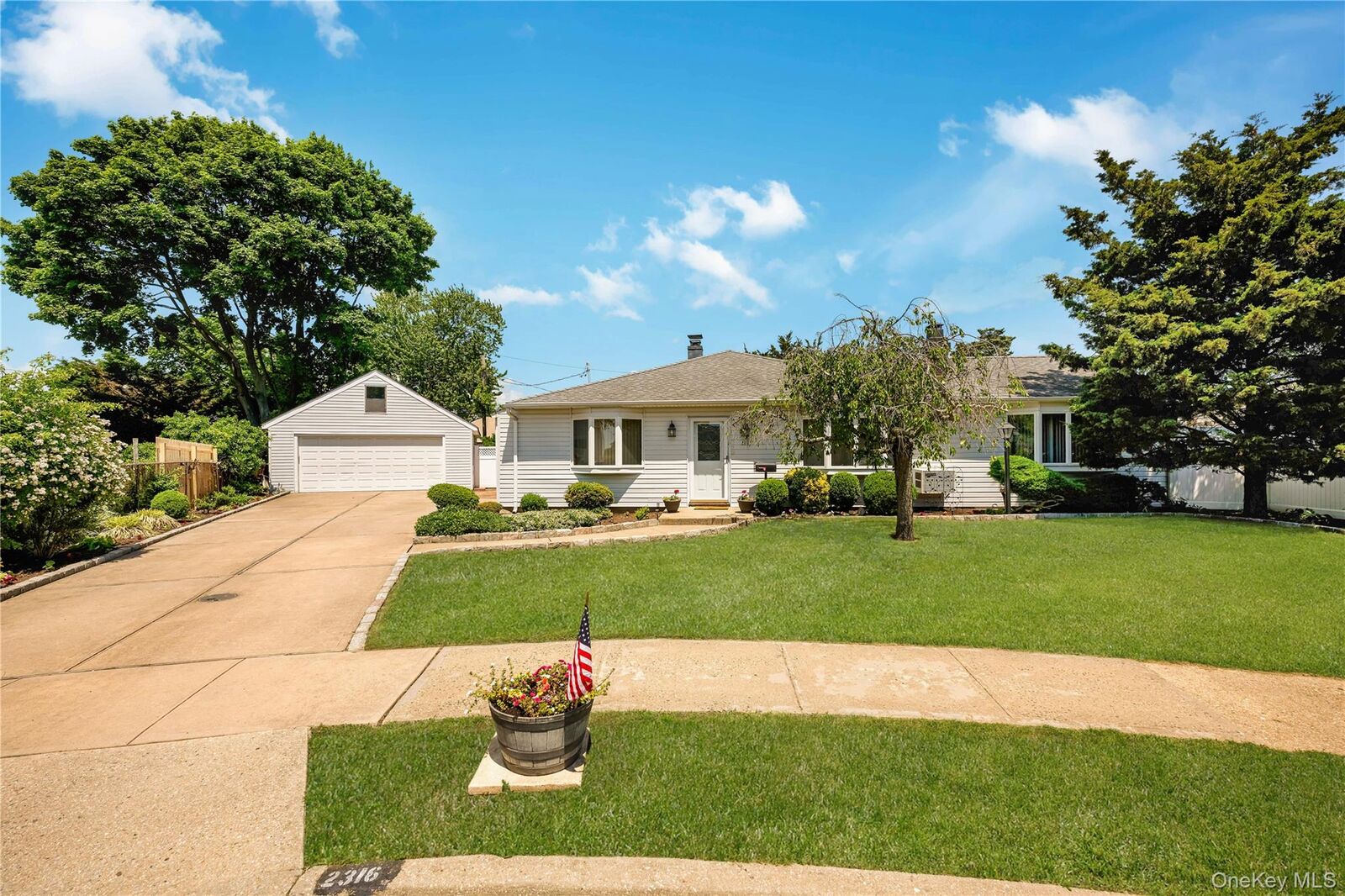 Property Photo:  2316 Poe Court  NY 11783 
