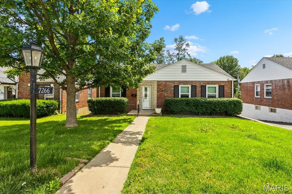 Property Photo:  7266 Mackenzie Road  MO 63123 