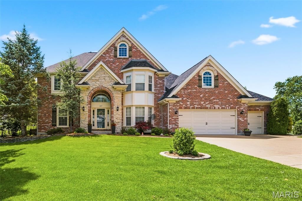 Property Photo:  507 Westonridge Court  MO 63021 