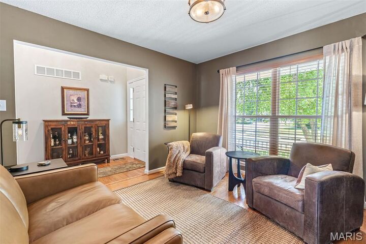 Property Photo:  601 Winter Hill Circle  MO 63026 