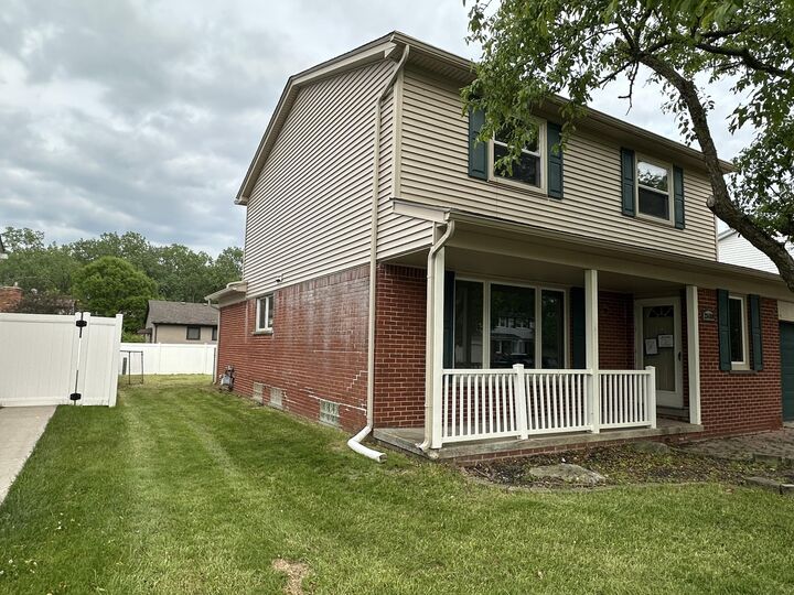 Property Photo: 21489 Danbury Street MI 48183
